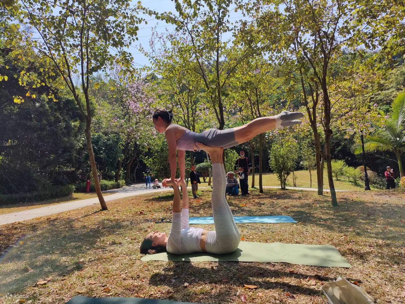 Yoga, Outdoor Yoga, Beacon Hill, Shenzhen - Klook Canada